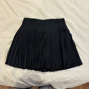 Alo tennis skirt size S